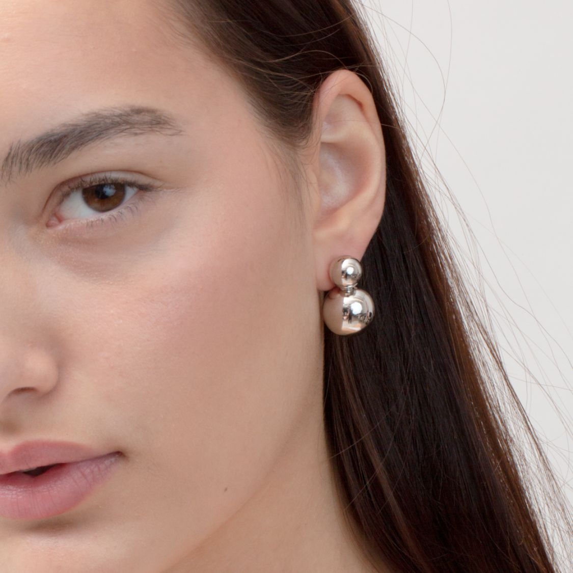 DIA EARRING