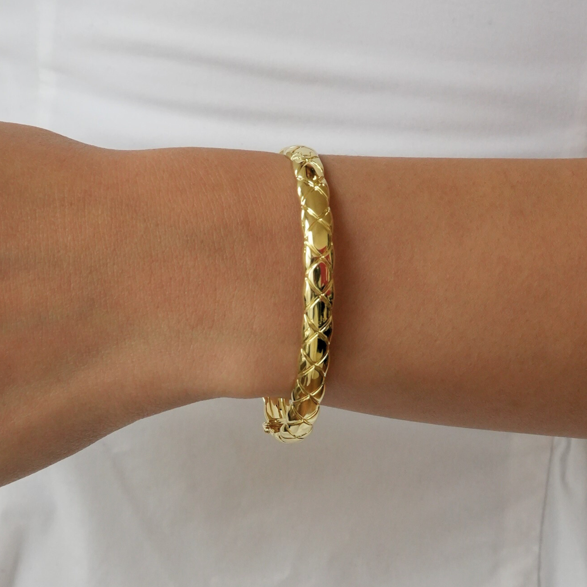 THE CROSS BANGLE