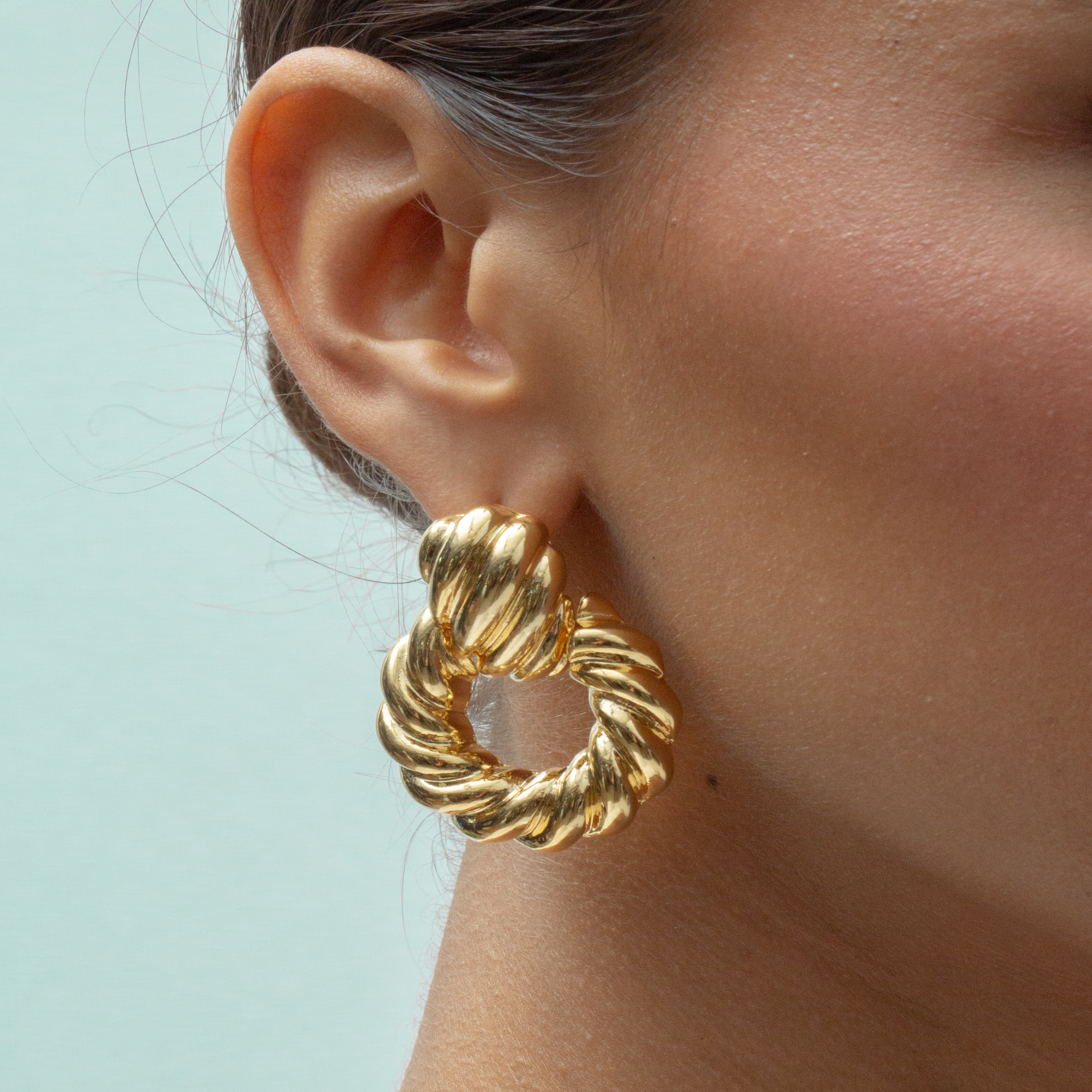THEODORA EARRING