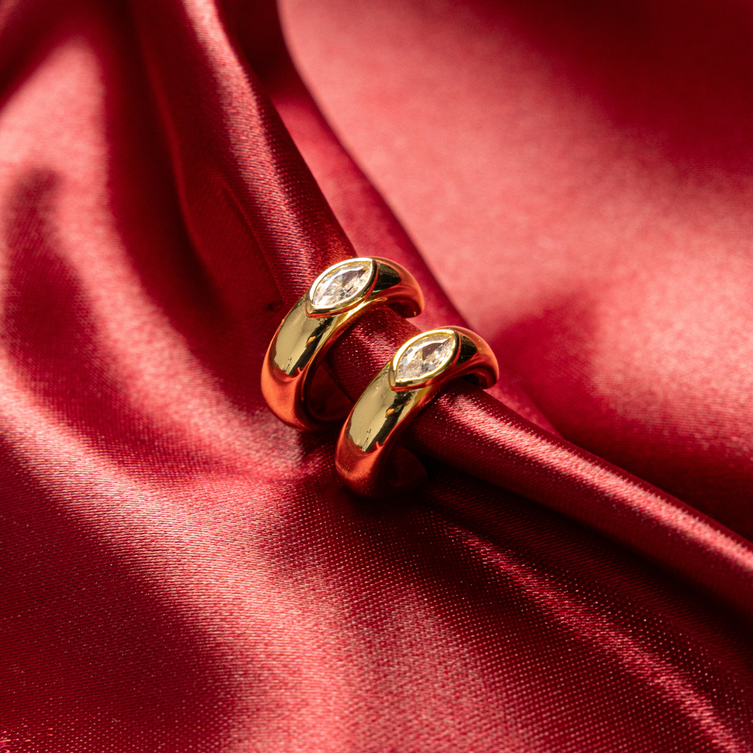 CLASSIC HEIRLOOM EARRINGS