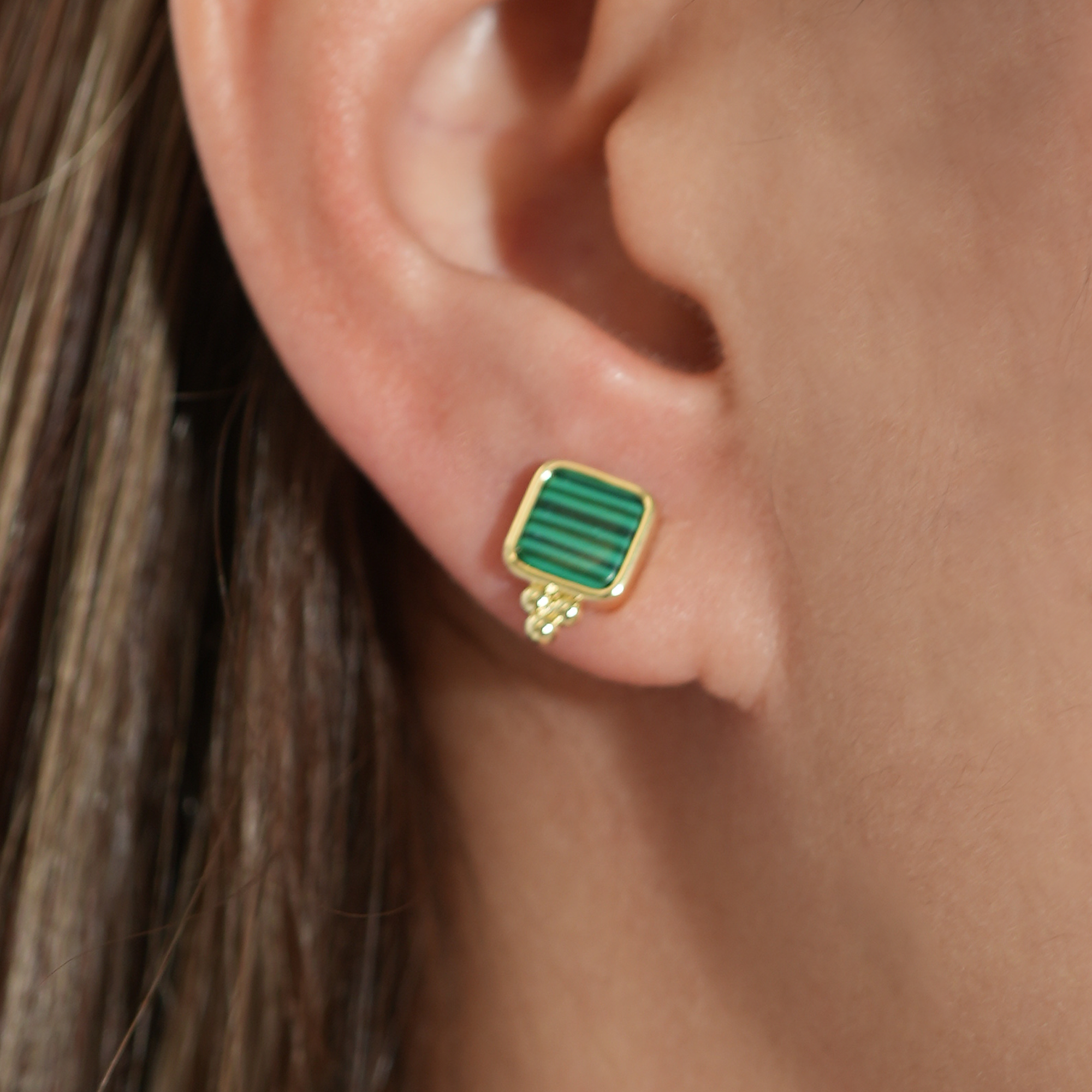 THE MALACHITE SQUARE STUD