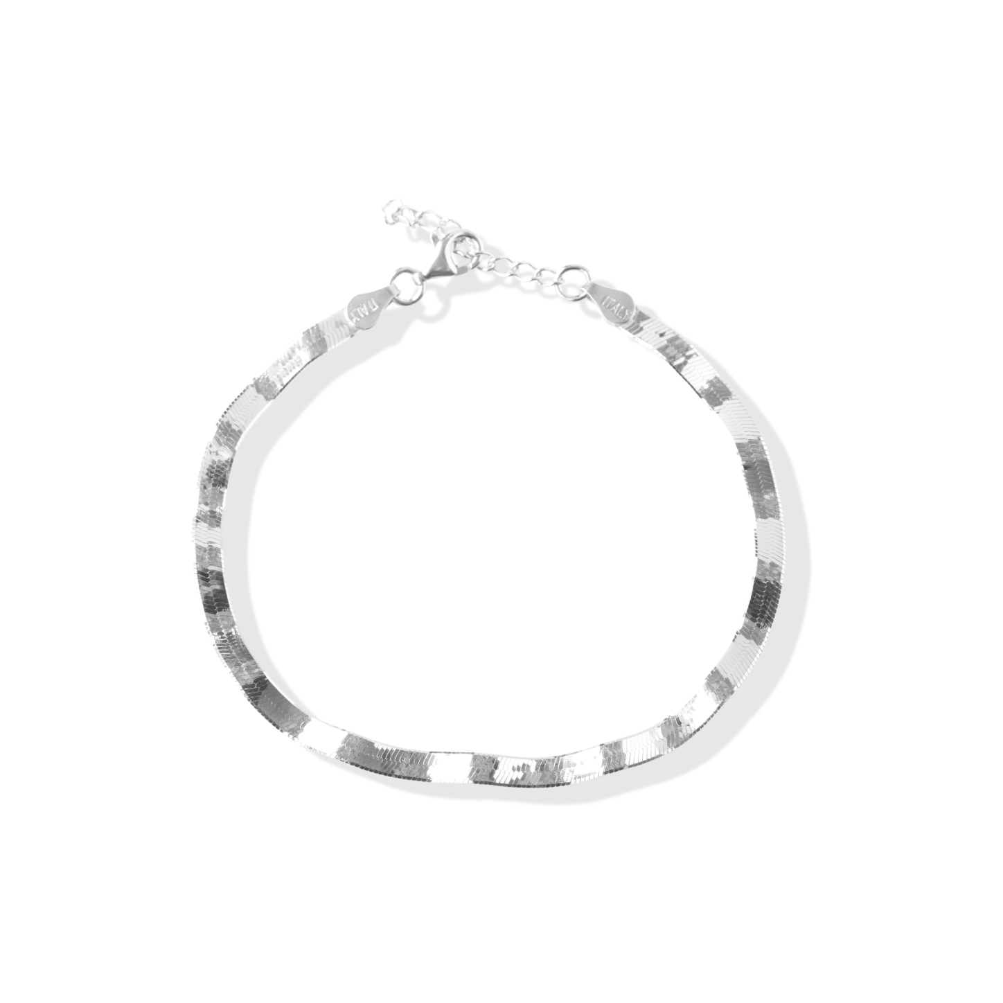 THE WAVY HERRINGBONE BRACELET