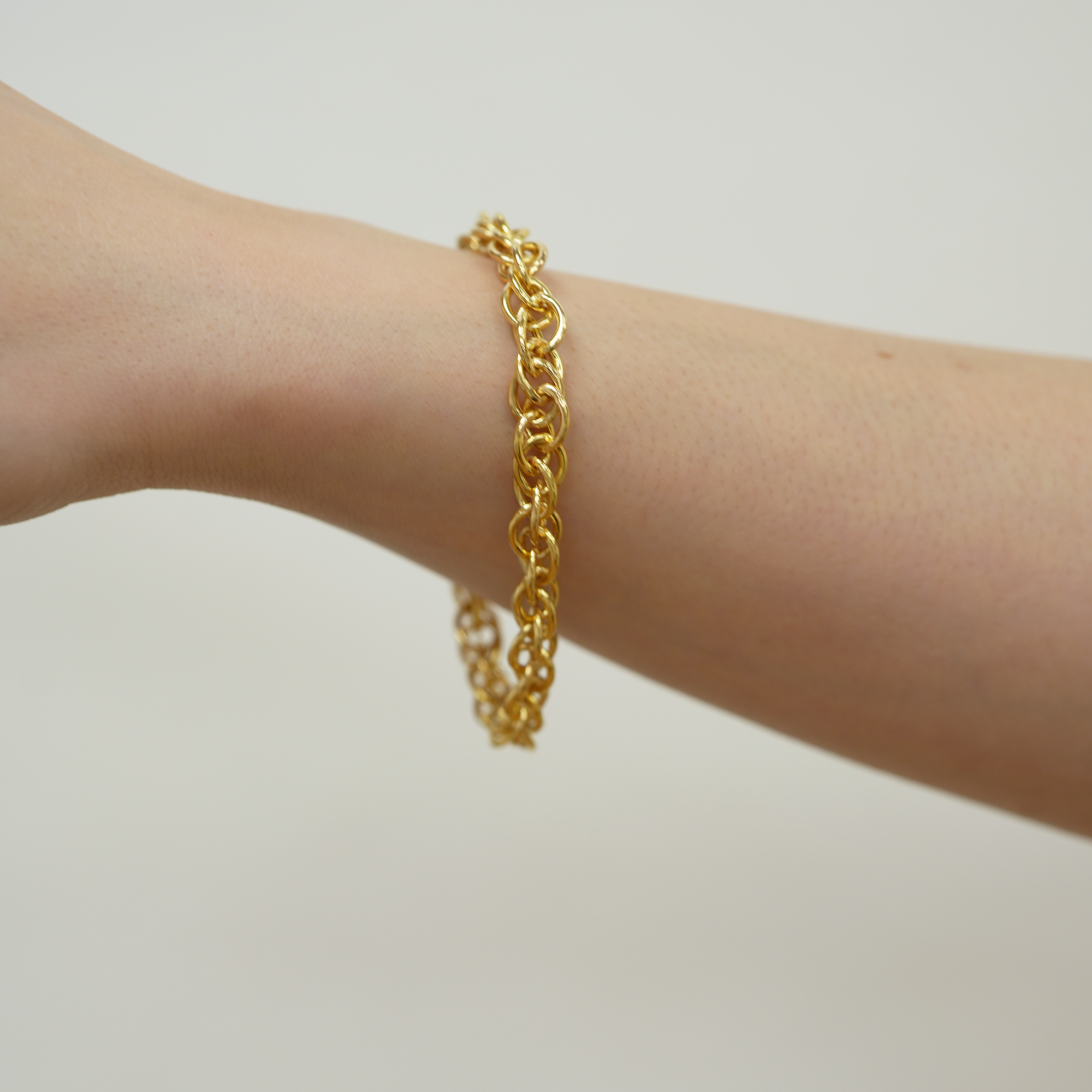 THE HOLLOW ROPE BRACELET