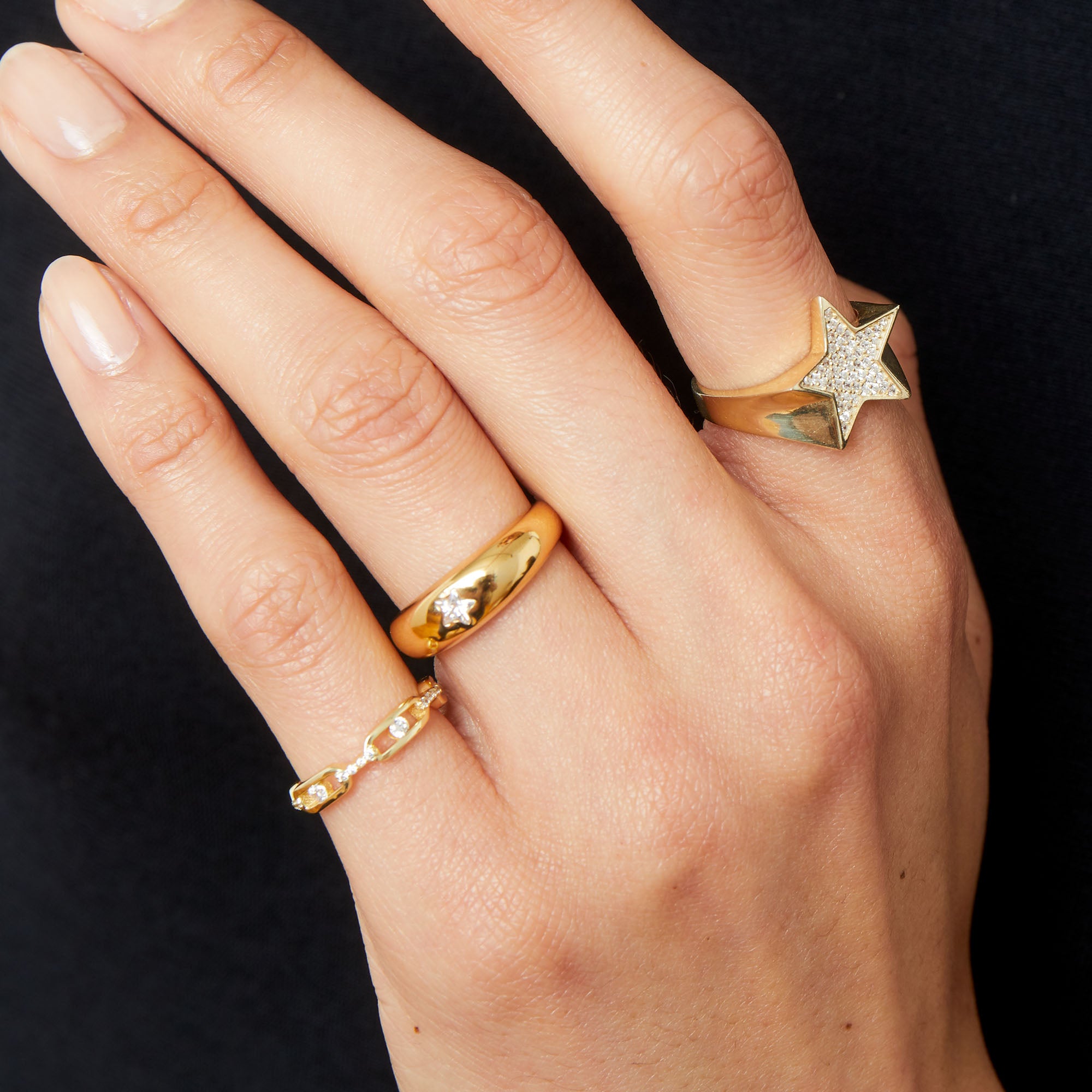 THE AVERY RING