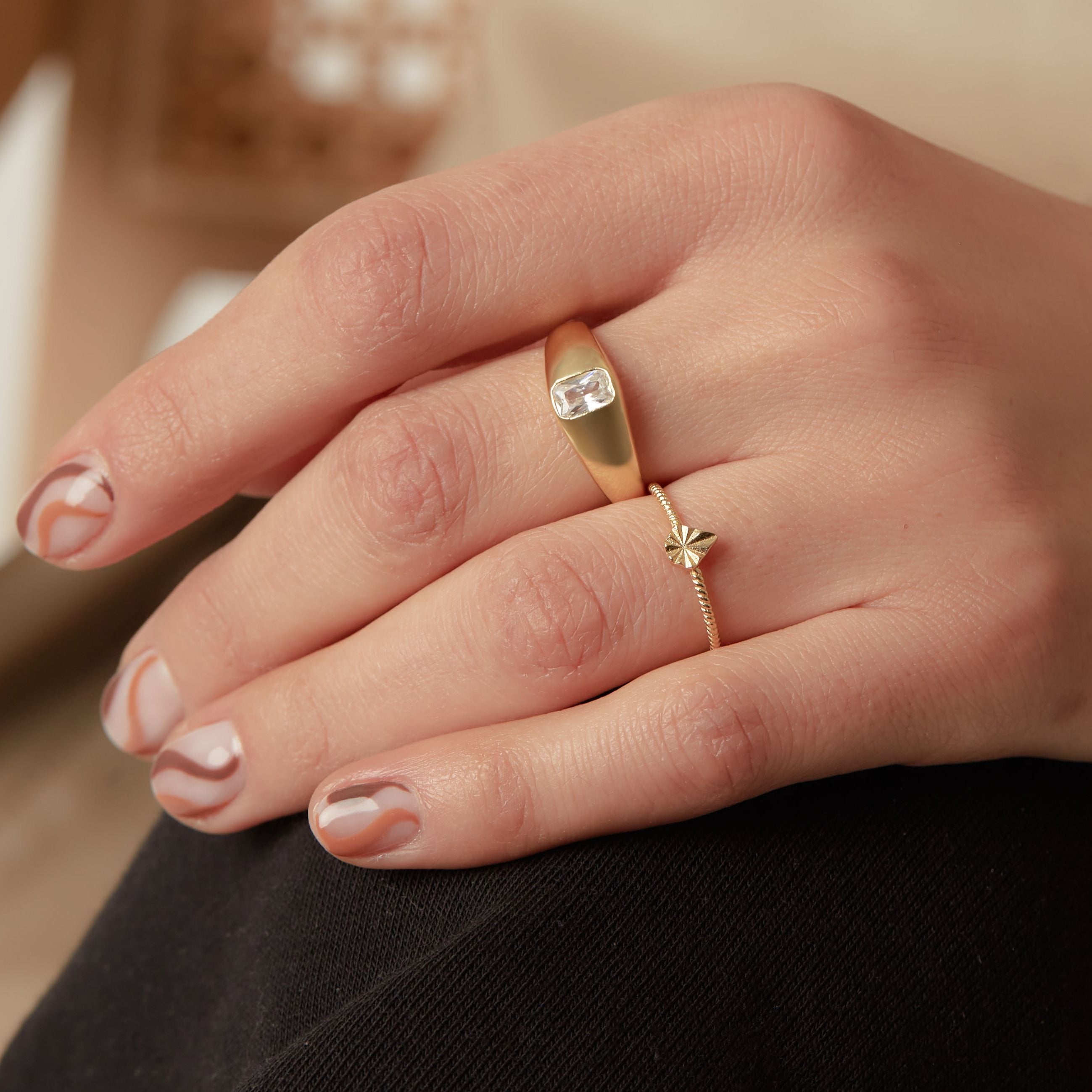 THE TALIA TEXTURED RING