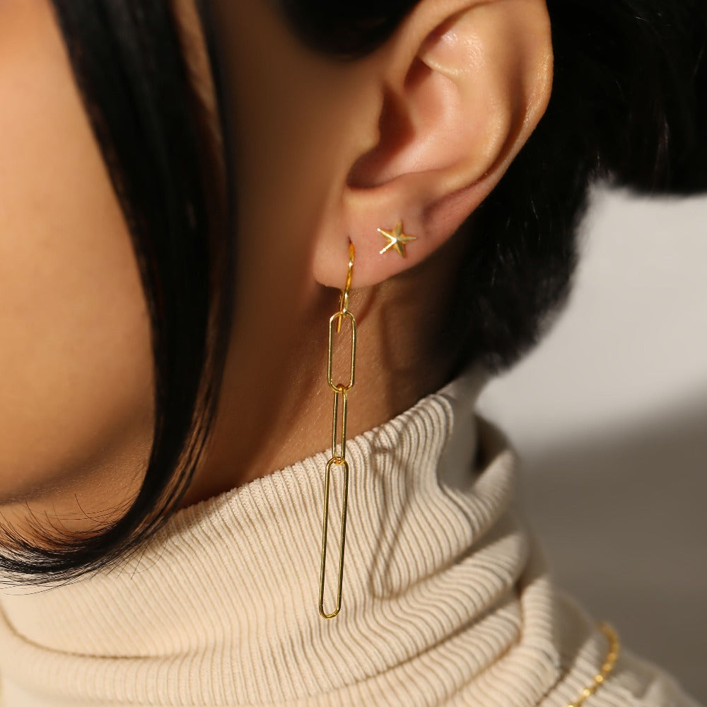 THE EVIE LINK EARRING