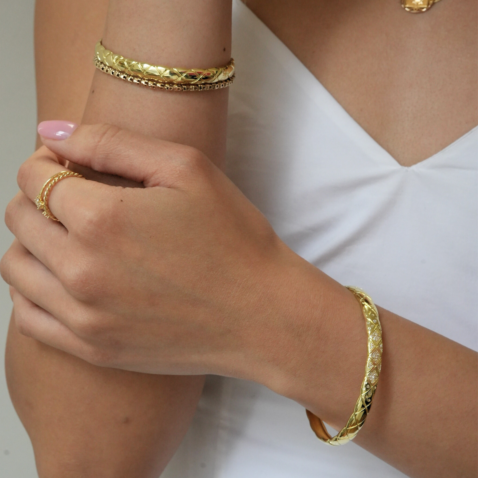 THE CROSS BANGLE