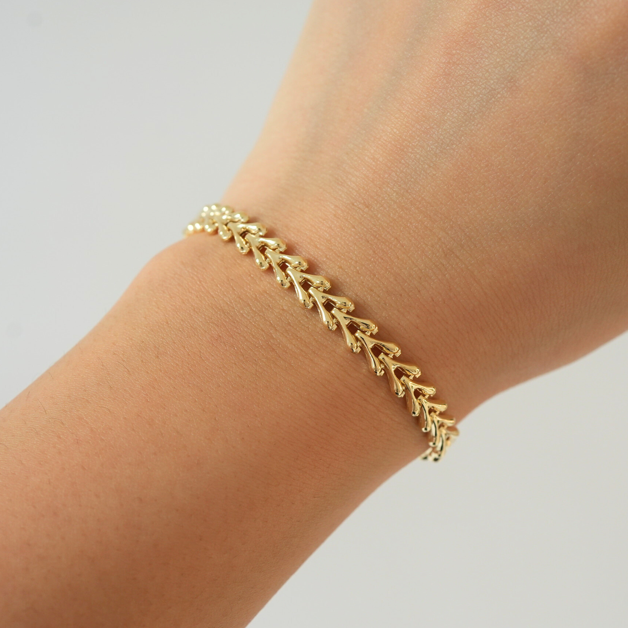 THE EZRA BRACELET