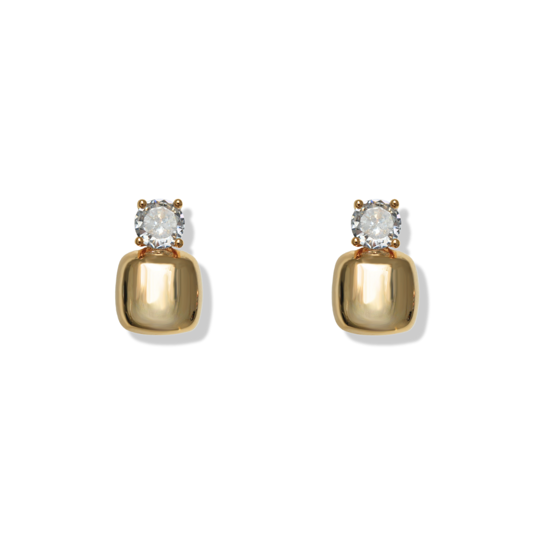 SCARLETTE SQUARE STUDS