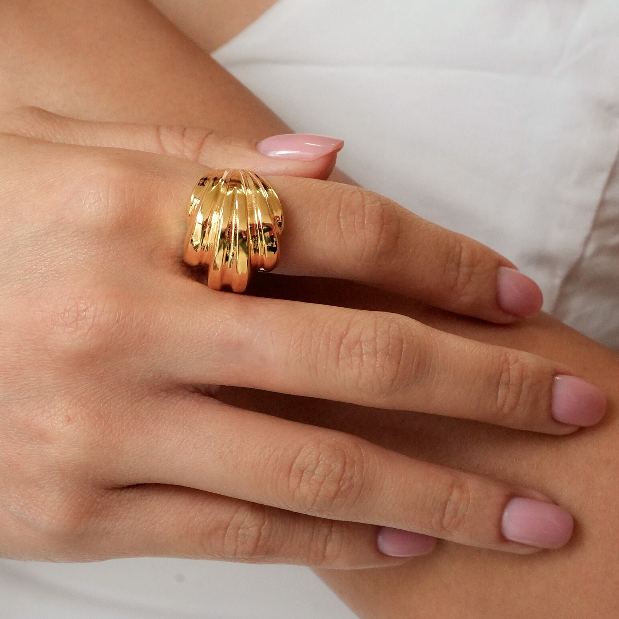THE MODENA RING