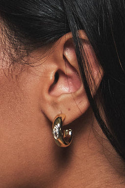 CLASSIC HEIRLOOM EARRINGS