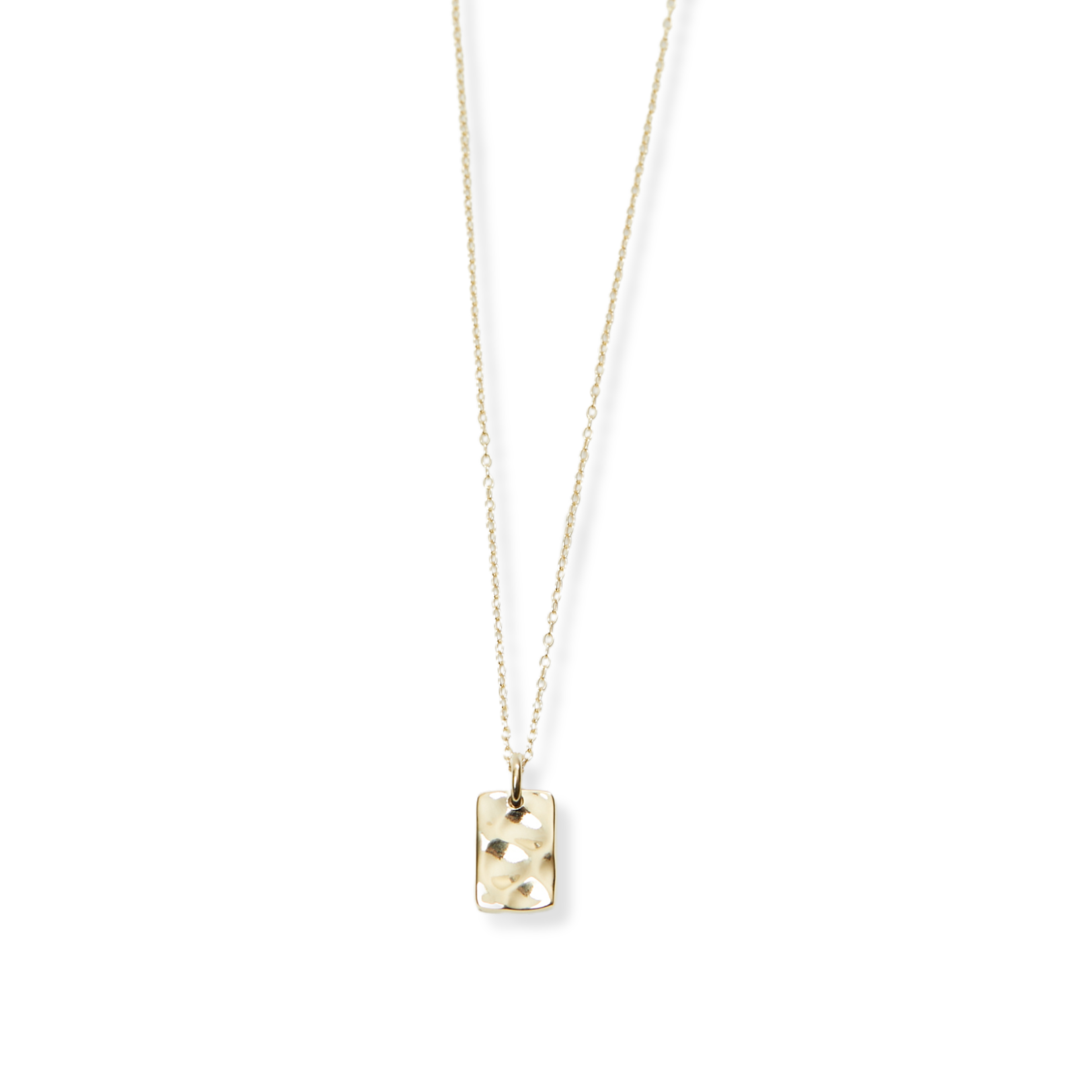 THE HAMMERED RECTANGLE PENDAT NECKLACE