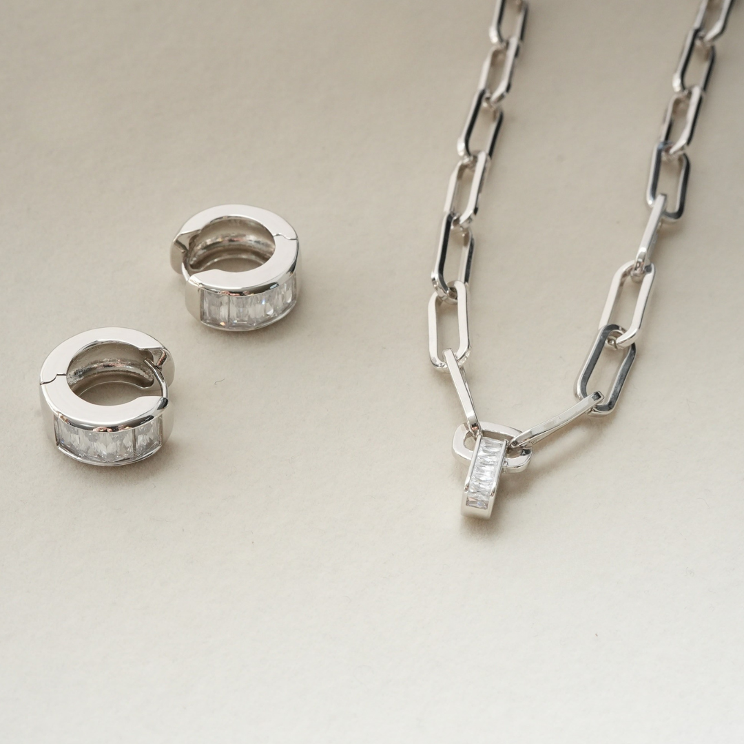 THE AUDREY NECKLACE