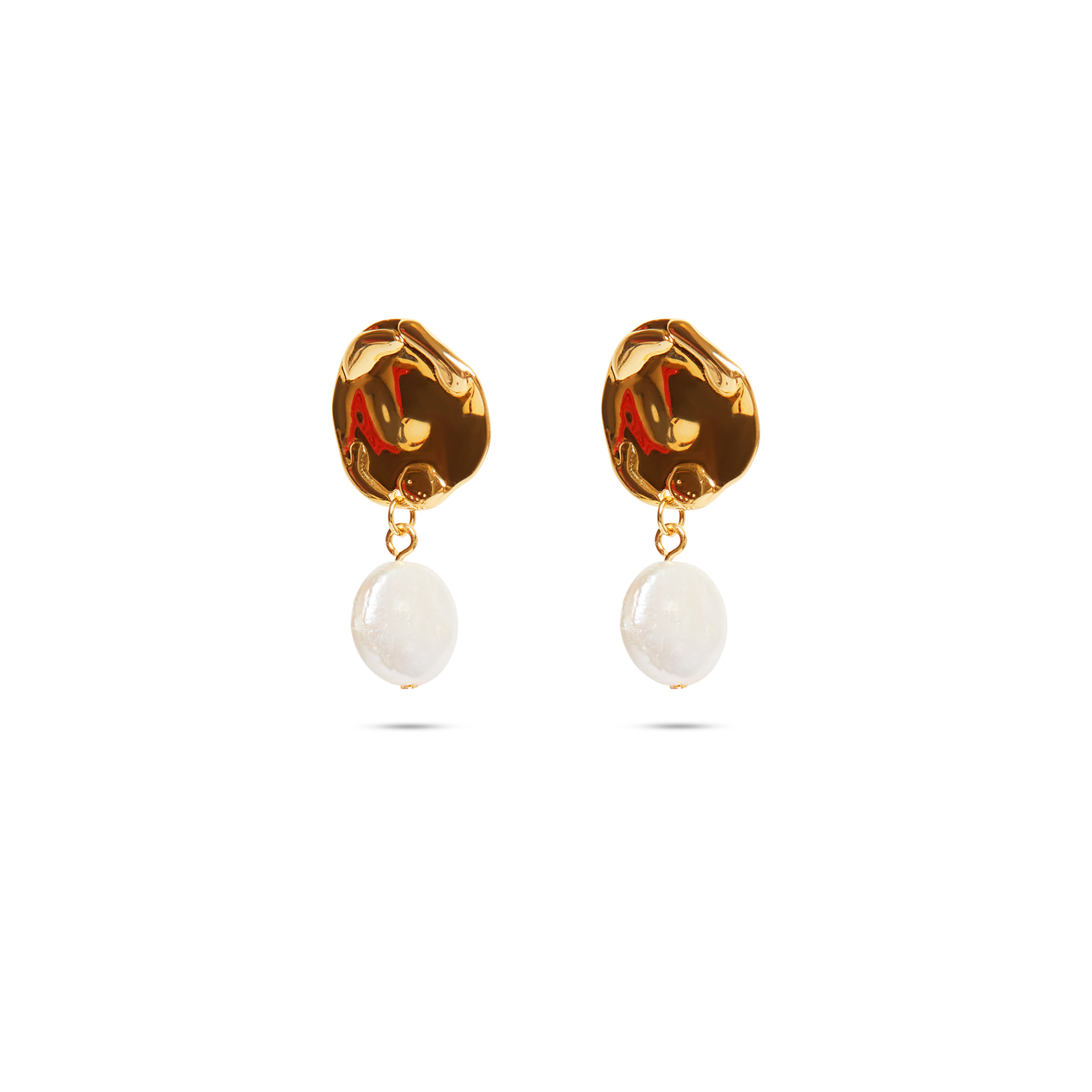 THE PEARL DROP EARRING