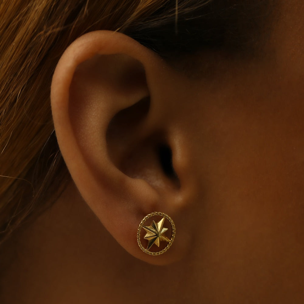 COMPASS STAR STUDS