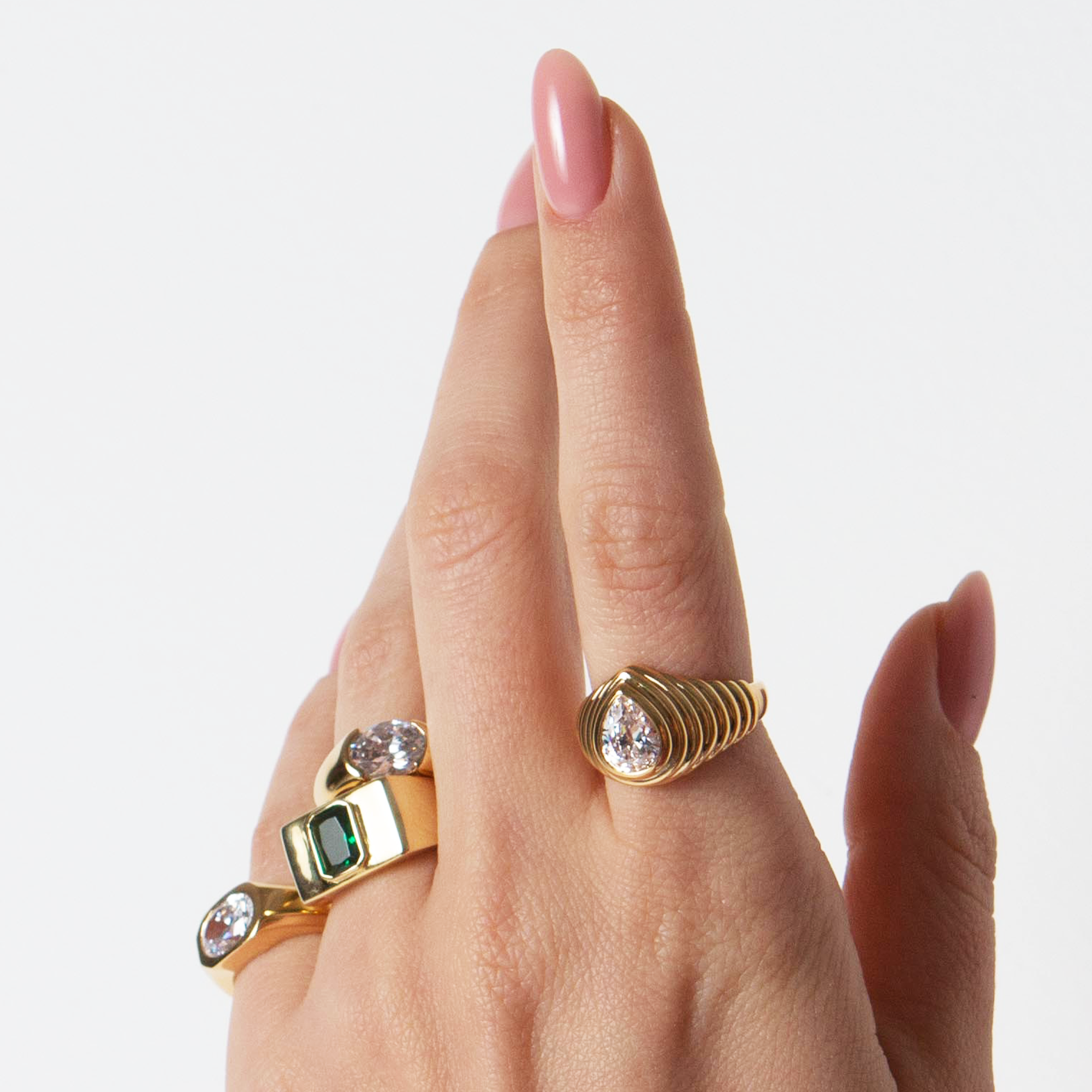THE CZ RIDGED RING