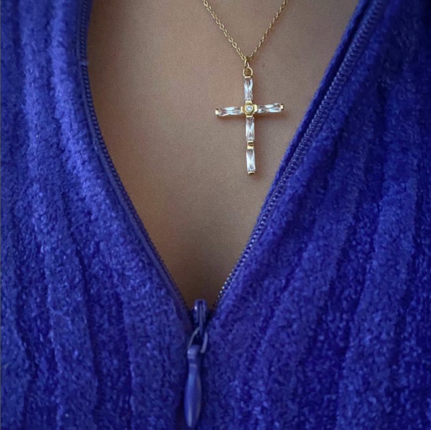 THE CELIA CROSS NECKLACE
