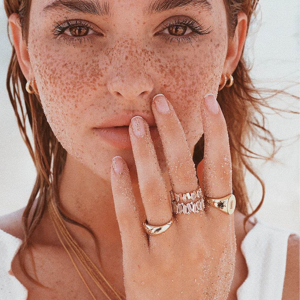 THE ELEGANCE RING