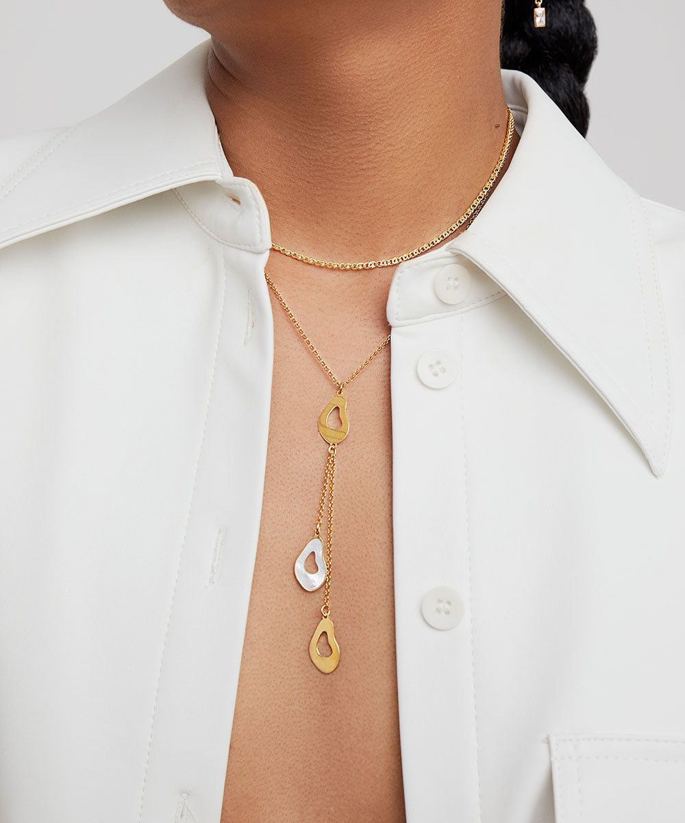 THE MOTHER OF PEARL LARIAT